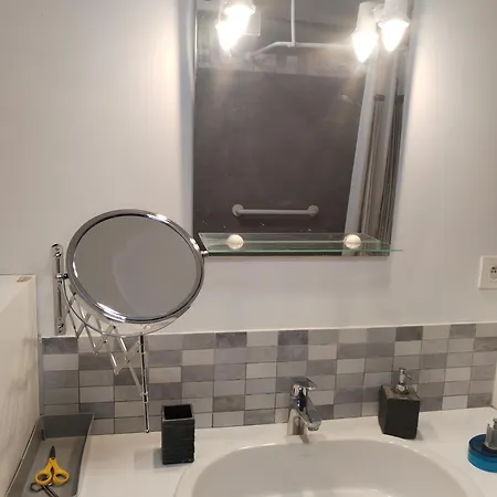 Apartment Magistic Handi